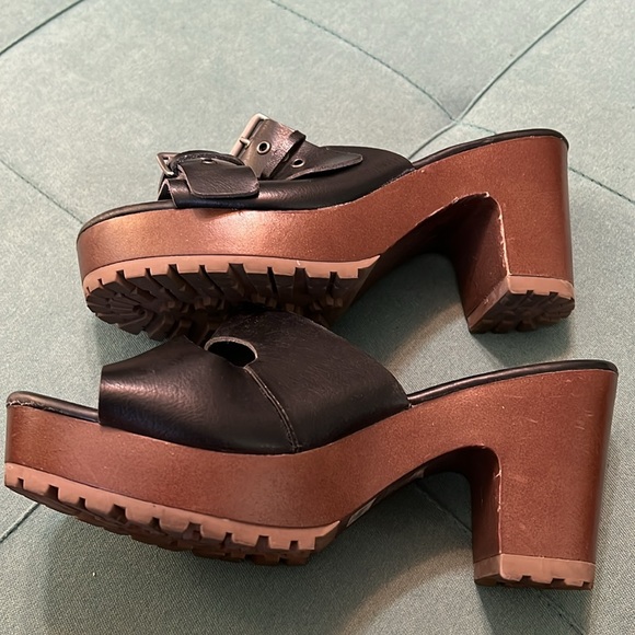 Torrid leather platforms - Picture 6 of 8